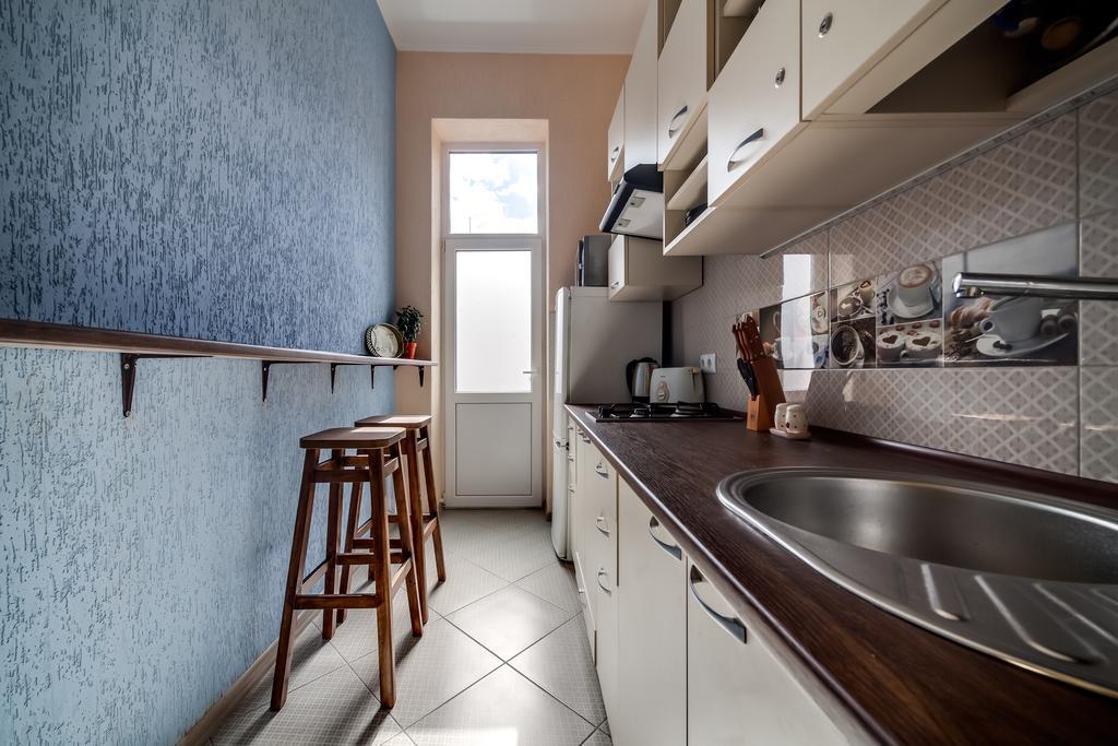 Modern 2Br Apartment In Central 利沃夫 外观 照片
