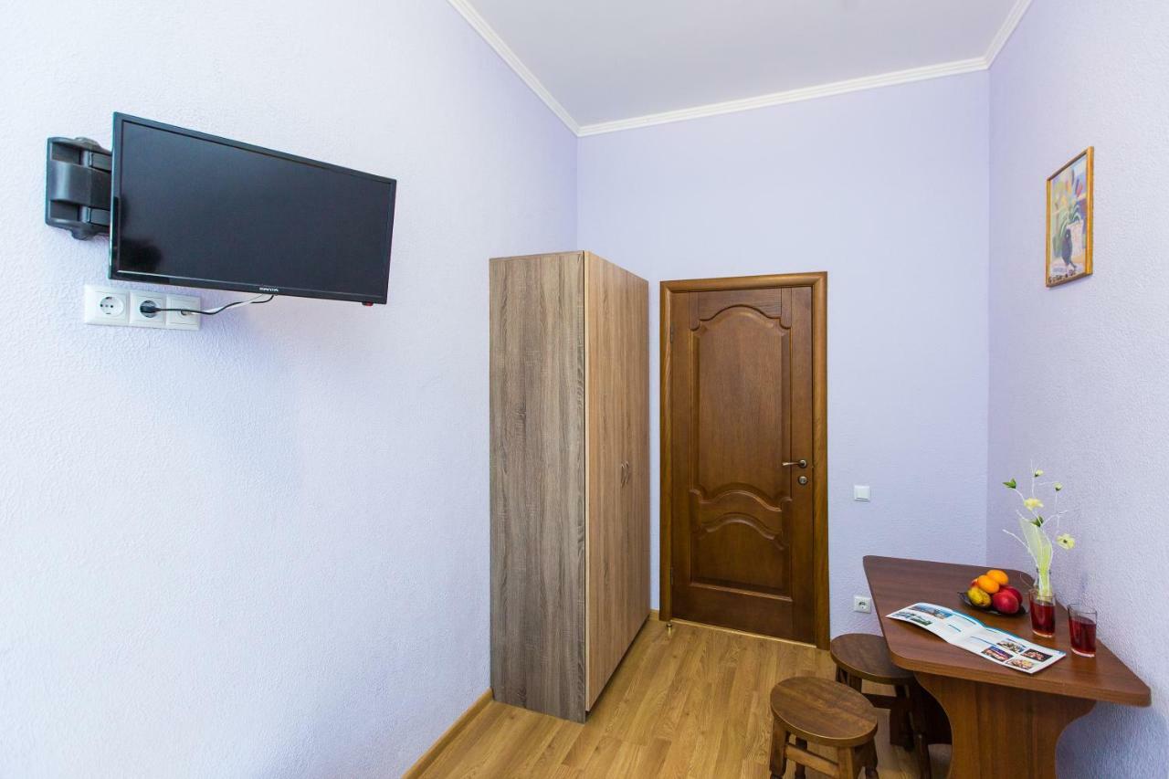 Modern 2Br Apartment In Central 利沃夫 外观 照片