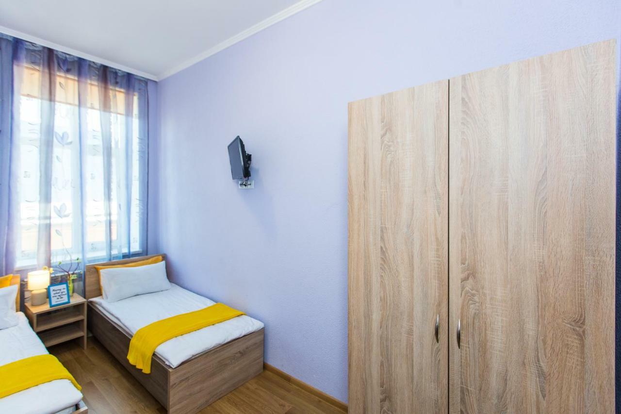 Modern 2Br Apartment In Central 利沃夫 外观 照片
